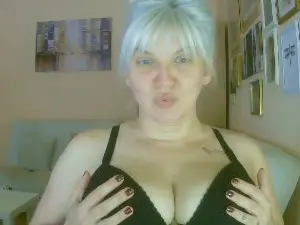 Cam4 Live Porn of irma2