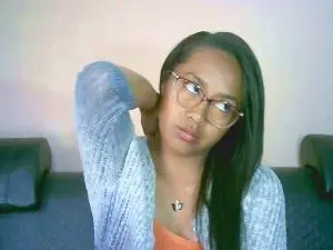 Cam4 Free Live Porn of Yummy_sitraka