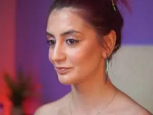 Cam4 Free Live Porn of SabrinaHope