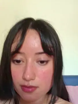 Cam4 Live Sex of Cleopatra111