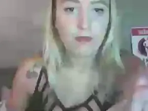 Cam4 Free Live Porn of Mazie07