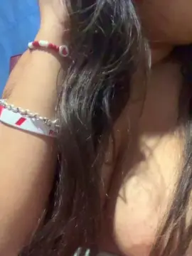 Cam4 Live Porn of Reyna444