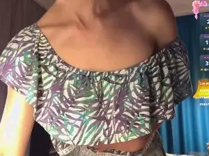 Cam4 Live Porn of CurlyWinxy