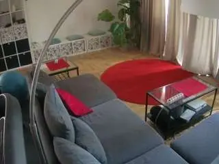 Camsoda Best Webcam of voyeurcam-julmodels-living-4