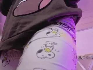 Camsoda Nude Webcam of zury-tay