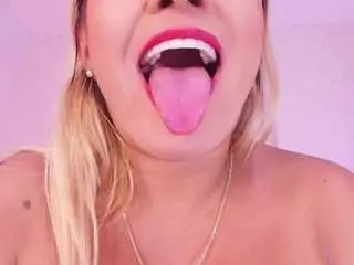 Camsoda Best live sex cam show of carolina-foxx