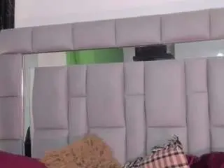 Camsoda Free Live Porn of nadia-saadik1