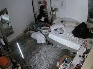 Camsoda Sex Chat of voyeurcam-hornyhostel-02