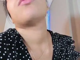 Camsoda Live Porn of roxy-stone1