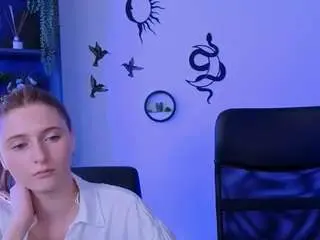 Camsoda Free Live Porn of nekky-mouse