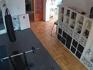 Camsoda Adult Webcams of voyeurcam-julmodels-living-7