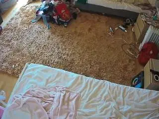 Camsoda Nude Webcam of voyeurcam-julmodels-whitebed-5