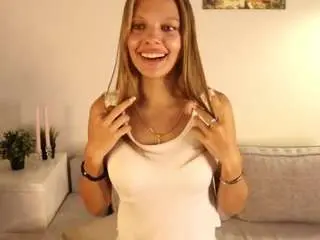 Camsoda Free Live Porn of kelly-clarks