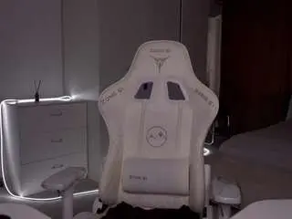 Camsoda Watch Live Sex Cams of evelina-fox