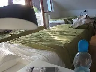 Camsoda Adult Webcam of voyeurcam-julmodels-bed-2