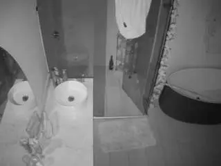 Camsoda Free Porn Cam of voyeurcam-casa-salsa-bathroom-6