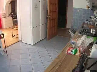 Camsoda Watch Live Sex Cams of voyeurcam-julmodels-kitchen