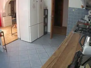 Camsoda Free Porn Cam of voyeurcam-julmodels-kitchen