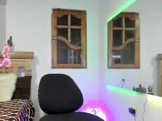 Camsoda Nude Webcam of oriana-hanks