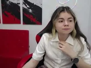 Camsoda Live Sex Cam of tinaredly