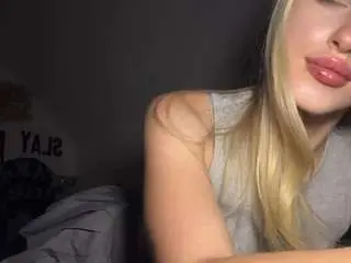 Camsoda Watch Live Sex Cams of denissetinnin