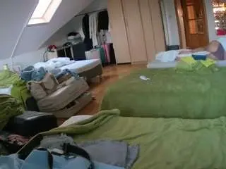 Camsoda Private Sex Chat of voyeurcam-julmodels-bed-3