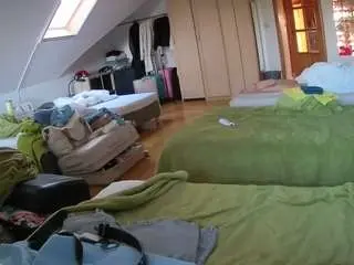 Camsoda Live Porn of voyeurcam-julmodels-bed-3