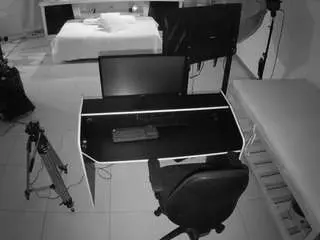 Camsoda Live Sex Cam of voyeurcam-jb-photo-studio