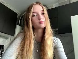 Camsoda Adult Video Chat of rebbecabezak