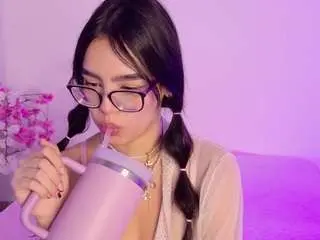Camsoda Live Sex Cam of sweettirenn