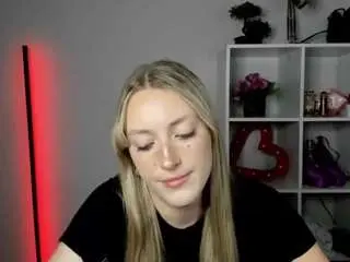 Camsoda Live Sex of evelynblond