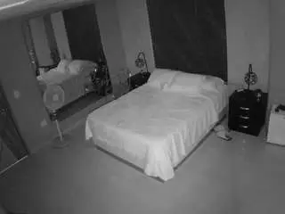 Camsoda Live Sex of voyeurcam-casa-salsa-bedroom-4