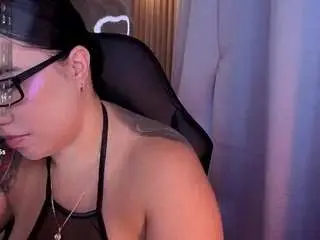 Camsoda Adult Video Chat of naomii-campbell