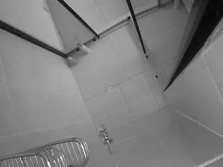 Camsoda Live Sex of voyeurcam-jb-shower-2