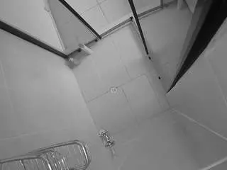 Camsoda Nude Webcam of voyeurcam-jb-shower-2