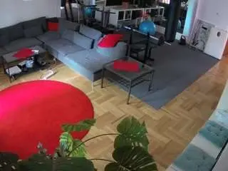 Camsoda Live Porn of voyeurcam-julmodels-living-2