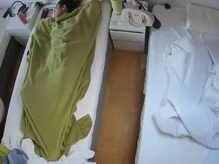 Camsoda Best Webcam of voyeurcam-julmodels-bed-5