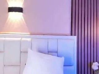 Camsoda Adult Webcam of avymilton