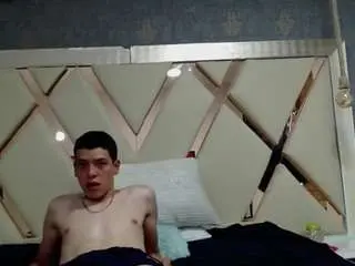 Camsoda Nude Webcam of dominate-alisson