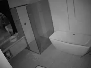 Camsoda Private Sex Chat of voyeurcam-casa-salsa-bathroom-2