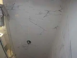 Camsoda Sex Chat of voyeurcam-casa-salsa-bathroom-11