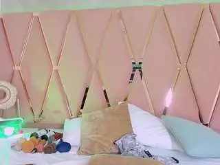 Camsoda Free Porn Cam of emilyblack1