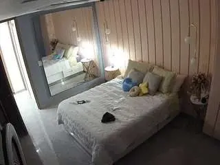 Camsoda Nude Webcam of voyeurcam-casa-salsa-bedroom-2