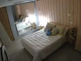 Camsoda Sex Cam of voyeurcam-casa-salsa-bedroom-2