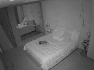 Camsoda Watch Live Sex Cams of voyeurcam-casa-salsa-bedroom-2