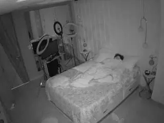 Camsoda Watch Live Sex Cams of voyeurcam-casa-salsa-bedroom-2