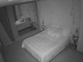 Camsoda Nude Webcam of voyeurcam-casa-salsa-bedroom-2