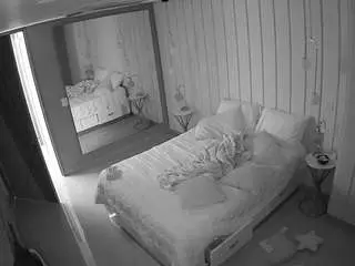 Camsoda Live Porn of voyeurcam-casa-salsa-bedroom-2