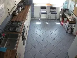 Camsoda Adult Webcam of voyeurcam-julmodels-kitchen-2