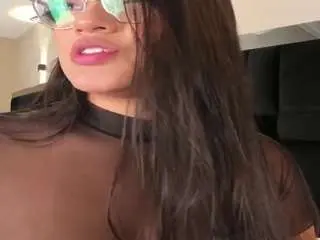 Camsoda Adult Webcam of carolinelee